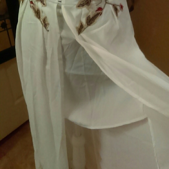 🎊🎉Host Pick🎉🎊Bohemian Floral Prints Dress FIRM - Picture 4 of 7